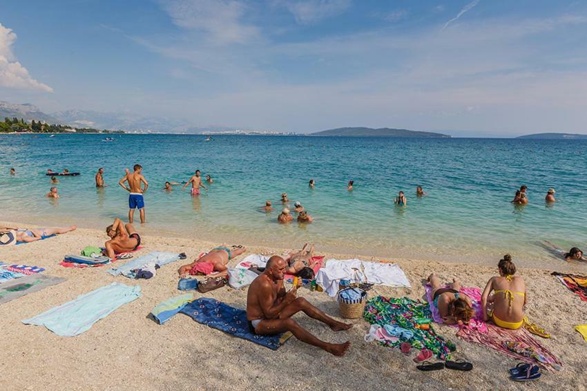 Castello Flower Apartment Kastela Dış mekan fotoğraf